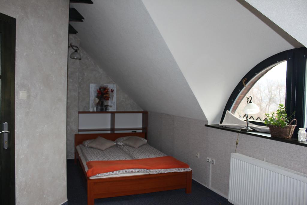 Privat Pri Hradbach Levoča Exterior foto